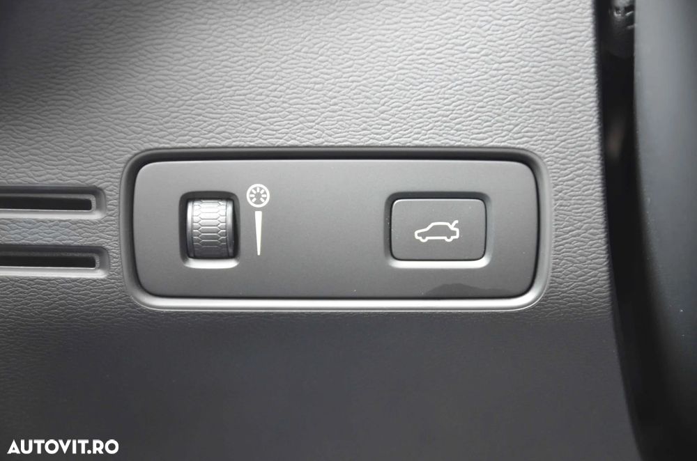 Volvo XC 40 D3 Geartronic Momentum - 23
