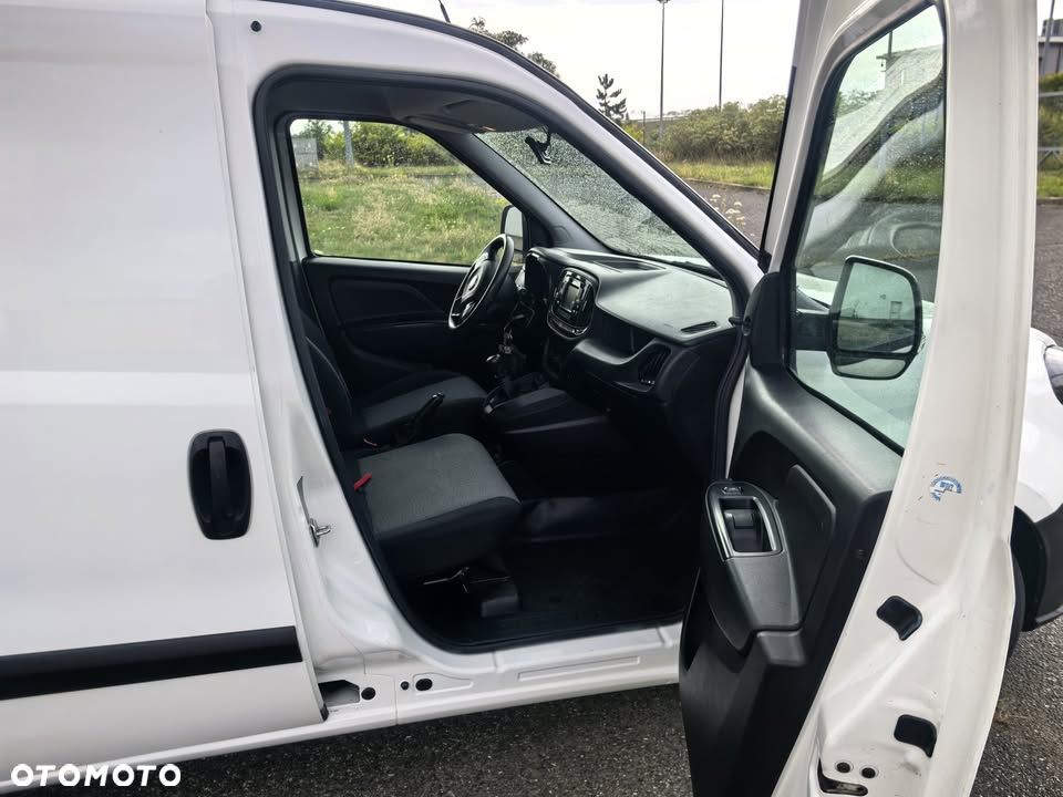 Fiat DOBLO MAXI - 9