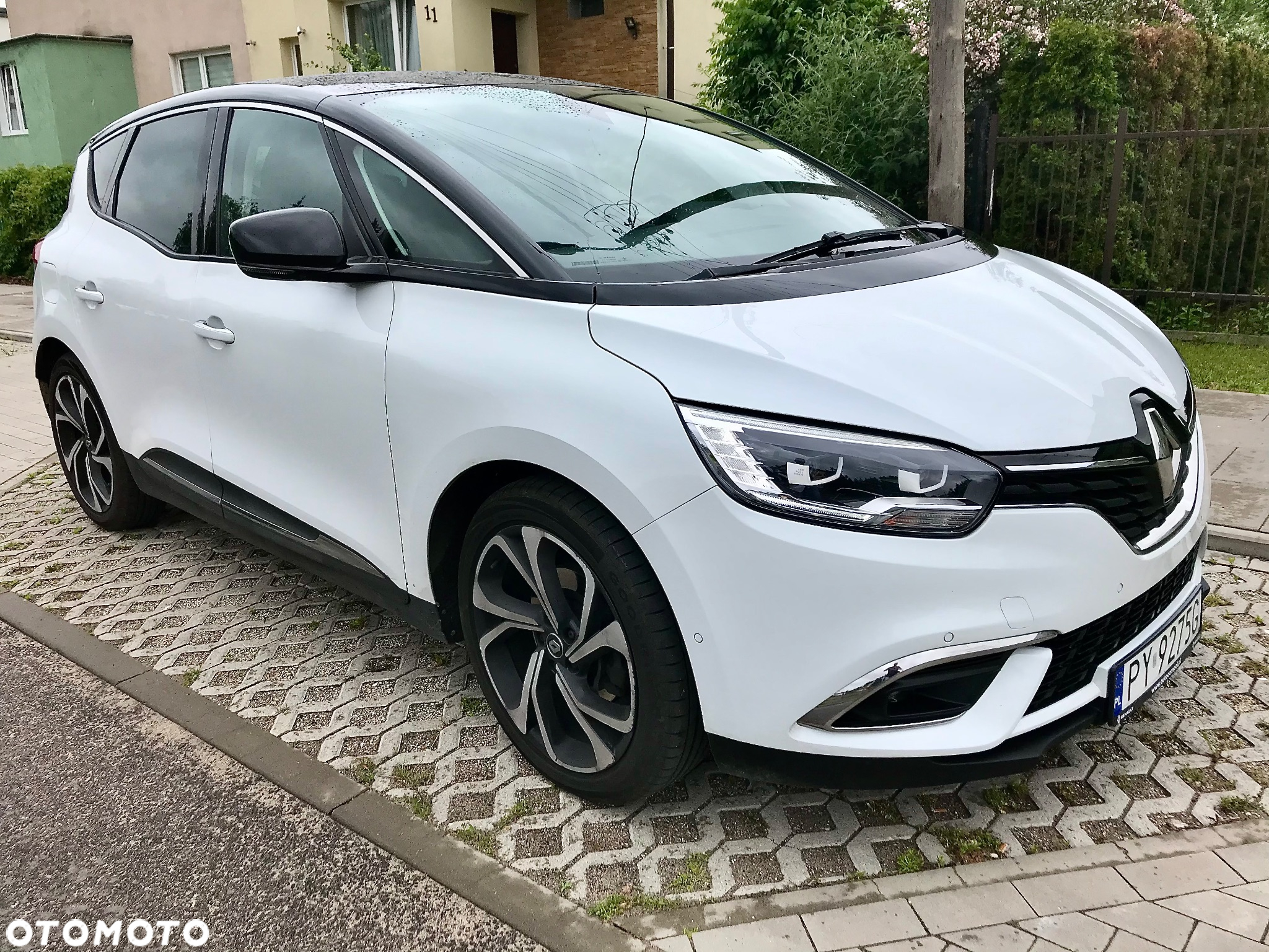 Renault Scenic BLUE dCi 150 EDC BUSINESS EDITION - 16