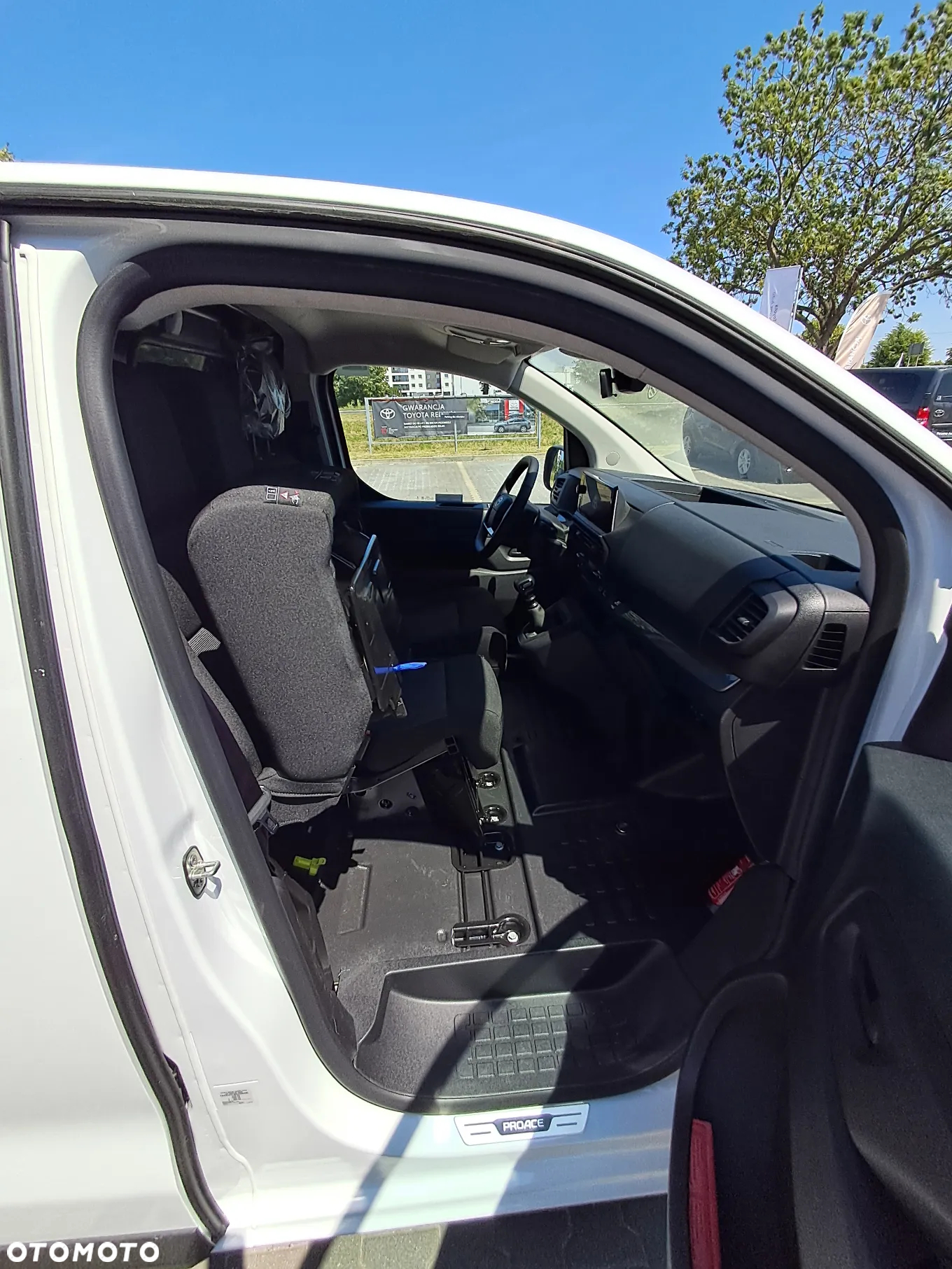 Toyota Proace Long - 21