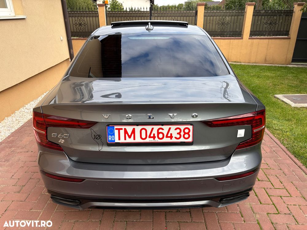 Volvo S60 T8 Recharge AWD Polestar Engineered - 9