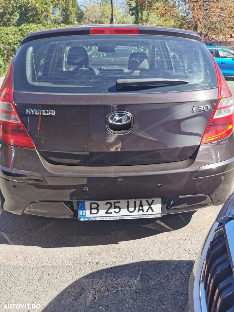 Hyundai i30 1.4 DOHC GL CLASSIC - 8