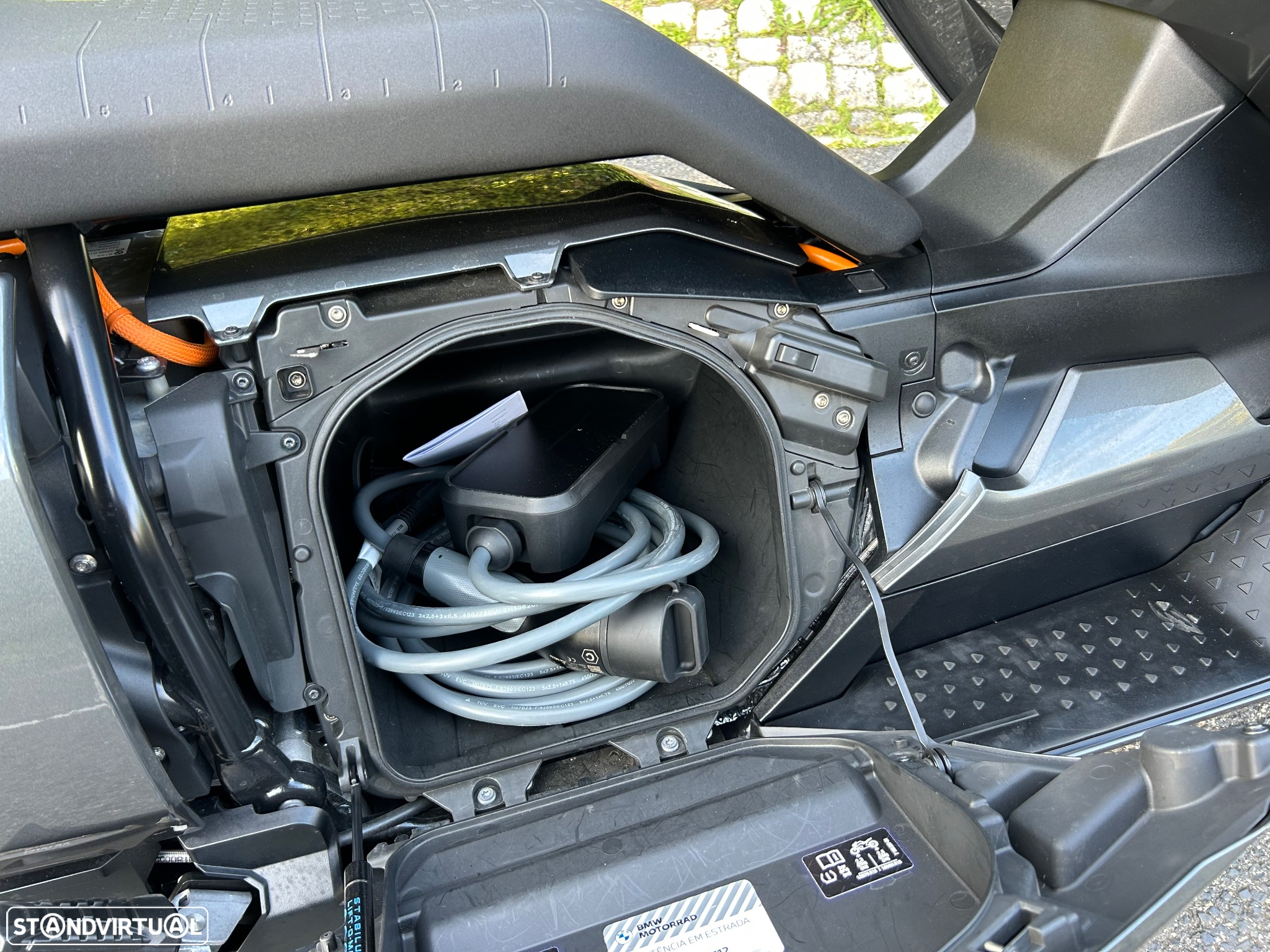 BMW CE 04 - 20