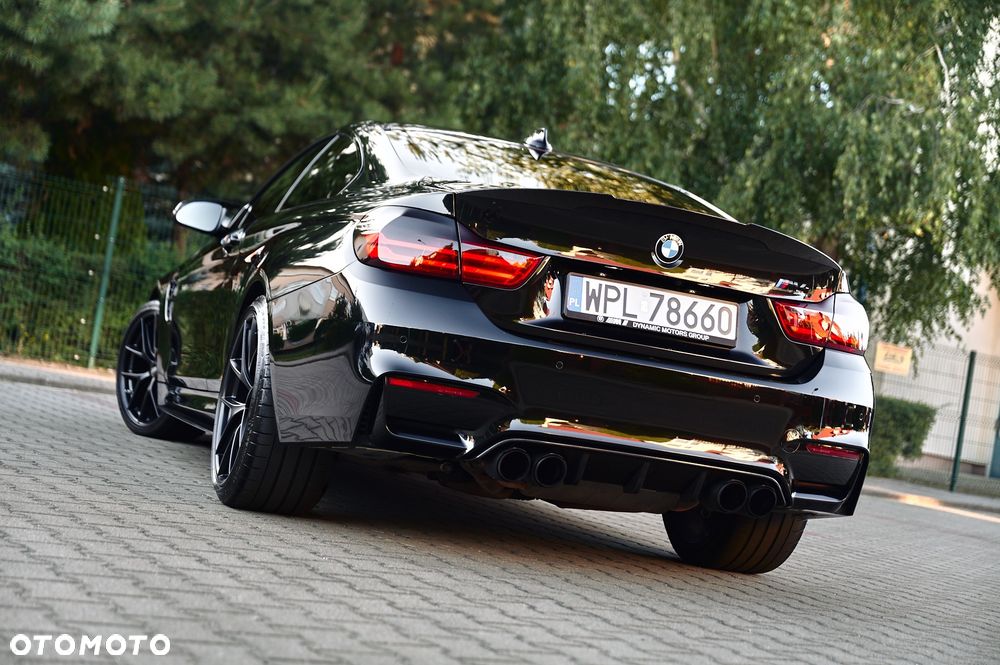 BMW M4 - 4