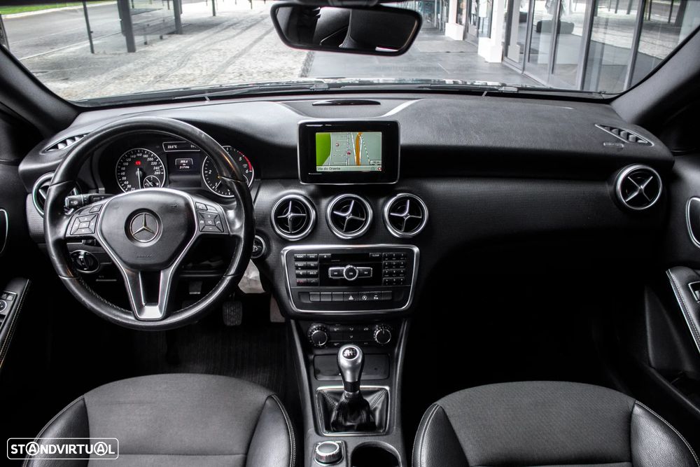 Mercedes-Benz A 180 CDI (BlueEFFICIENCY) - 30