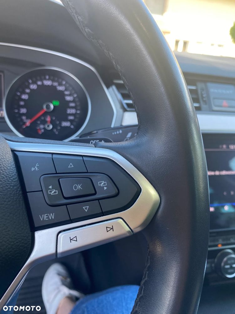 Volkswagen Passat 2.0 TSI Elegance DSG - 29