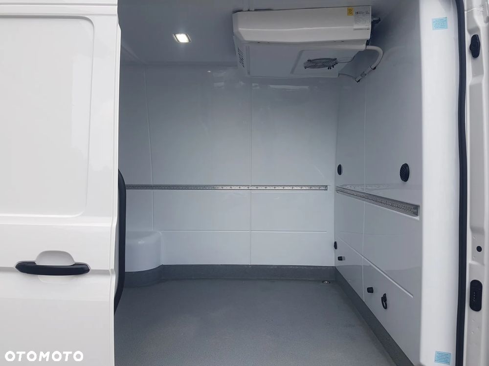 Volkswagen CRAFTER CHŁODNIA MROŹNIA AGREGAT IZOTERMA GRZANIE DŁUGI WYSOKI KLIMA TEMPOMAT - 26