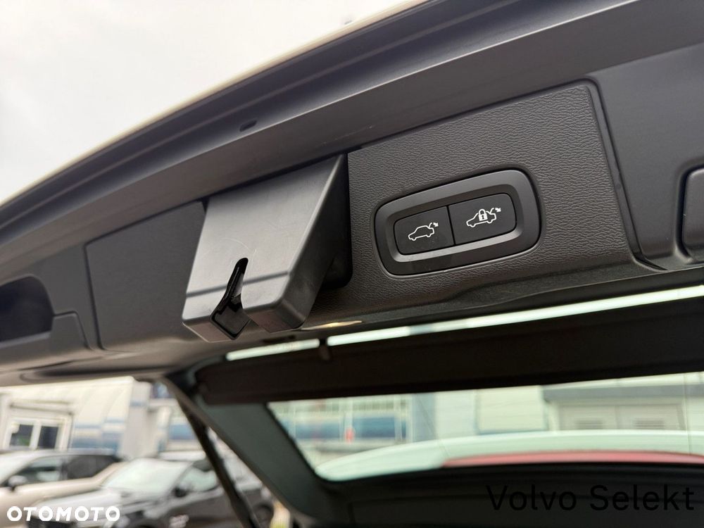 Volvo XC 60 - 31