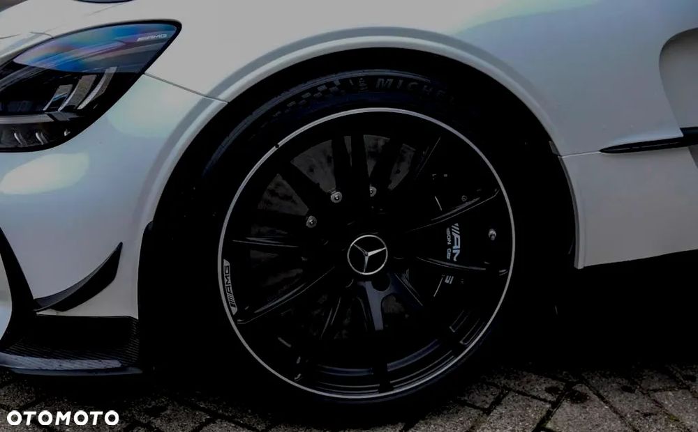 Mercedes-Benz AMG GT - 9