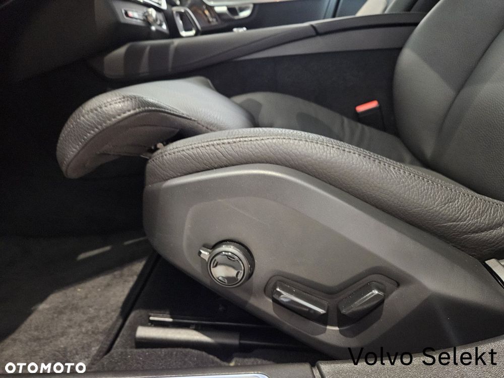 Volvo V90 - 33
