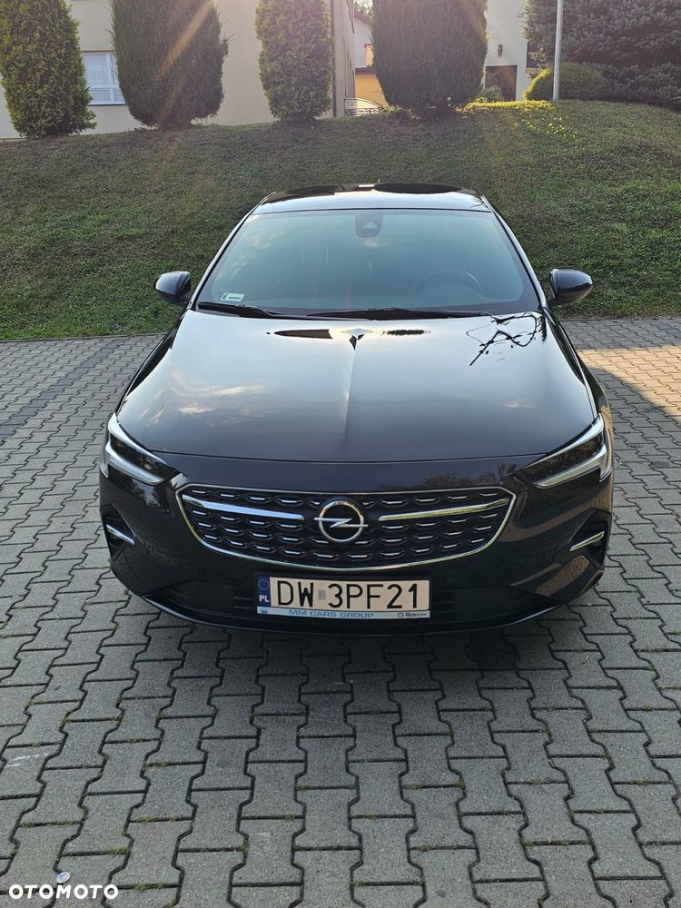 Opel Insignia 2.0 T Business Elegance S&S - 4