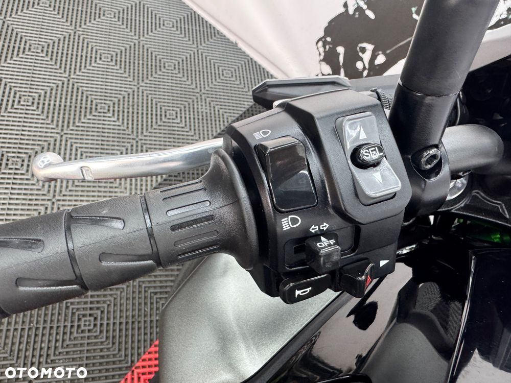 Kawasaki Z 650 - 23