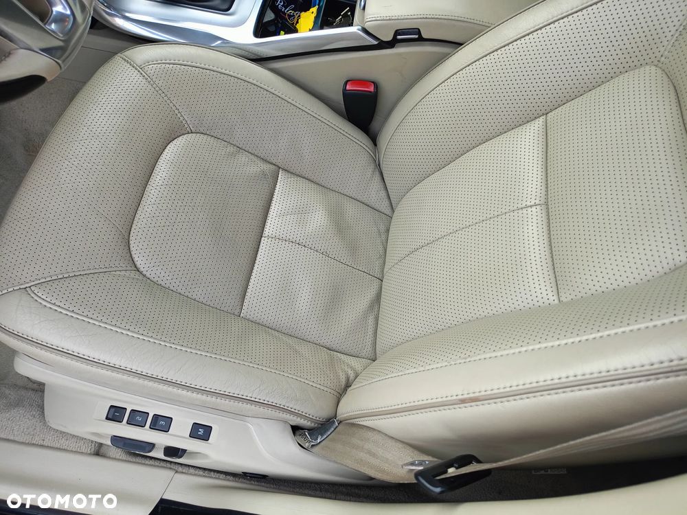 Volvo V70 D4 Geartronic Summum - 13