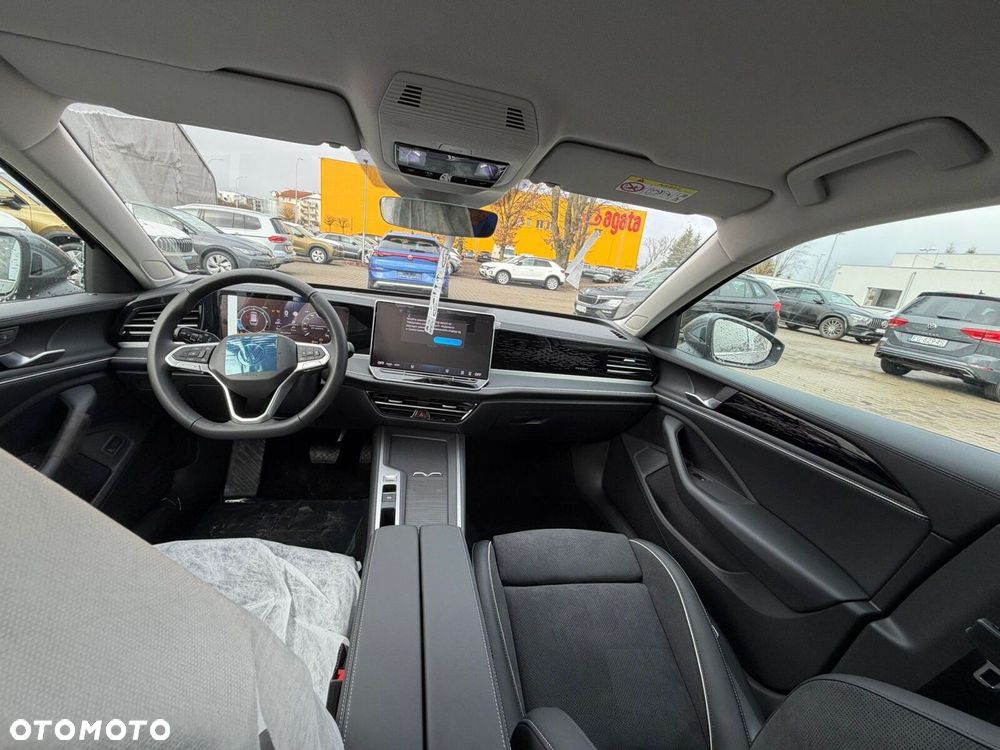 Volkswagen Passat - 5