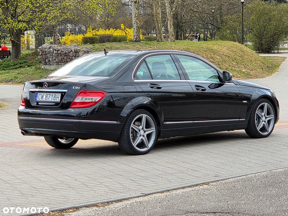 Mercedes-Benz Klasa C 220 CDI DPF Automatik Avantgarde - 9