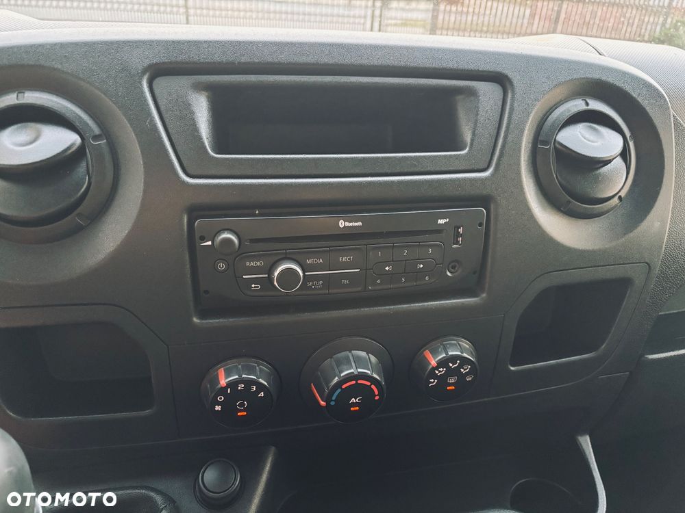 Renault Master - 29