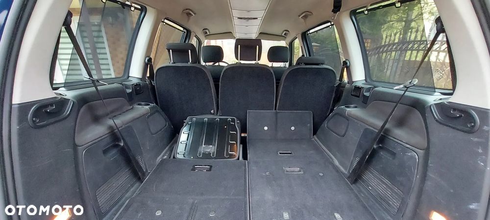 Ford Galaxy 2.0 FF Ghia - 6