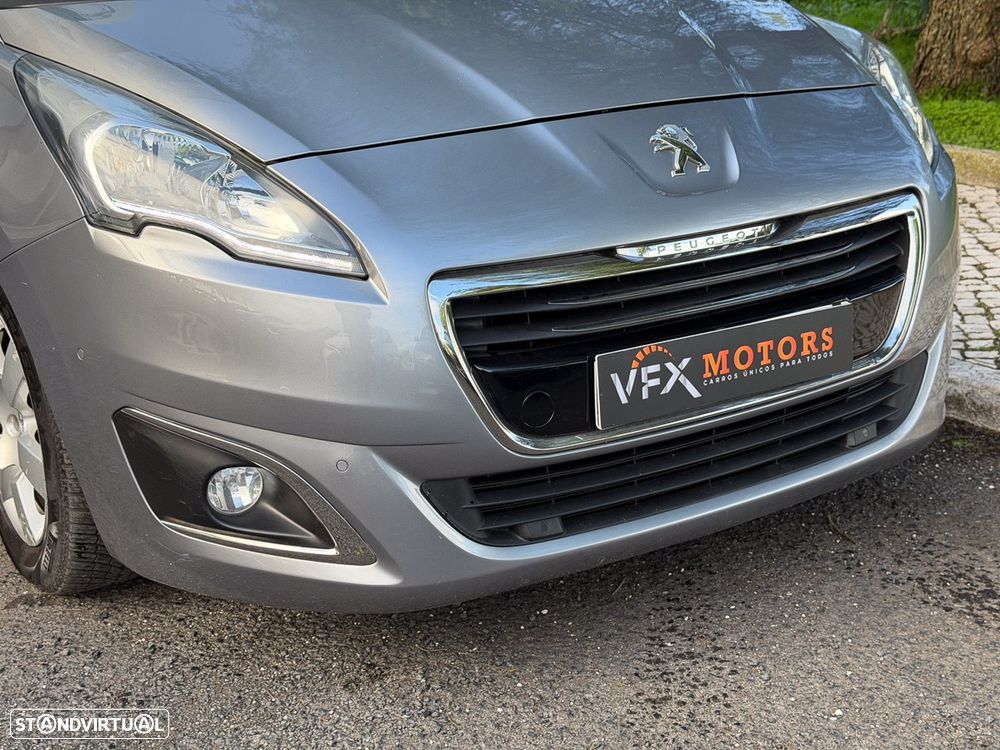 Peugeot 5008 1.6 E-HDi 7L Allure 2-Tronic J17 - 20