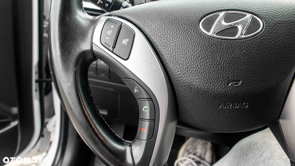 Hyundai i30 1.4 Premium - 15