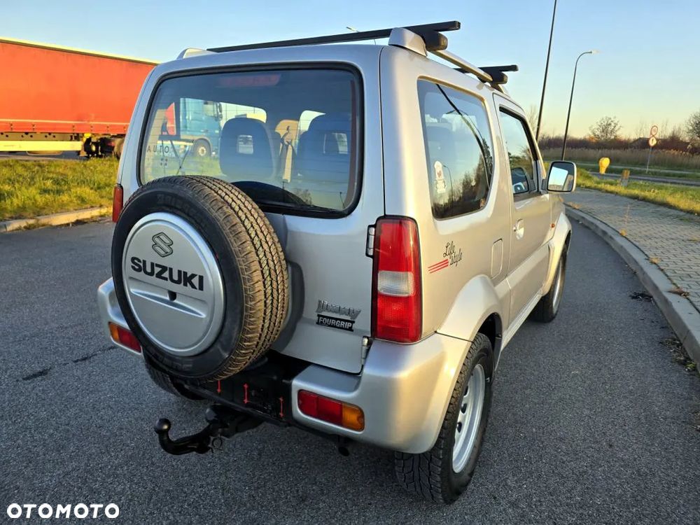 Suzuki Jimny Comfort Lifestyle - 11