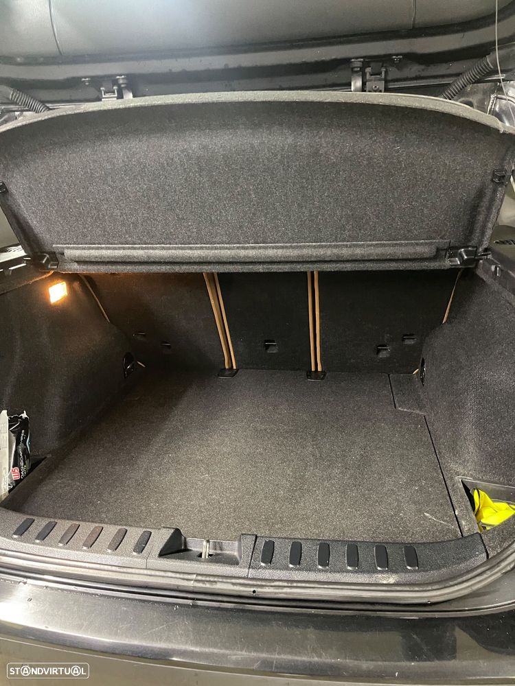 BMW X1 20 d sDrive EDynamics Line Sport - 11