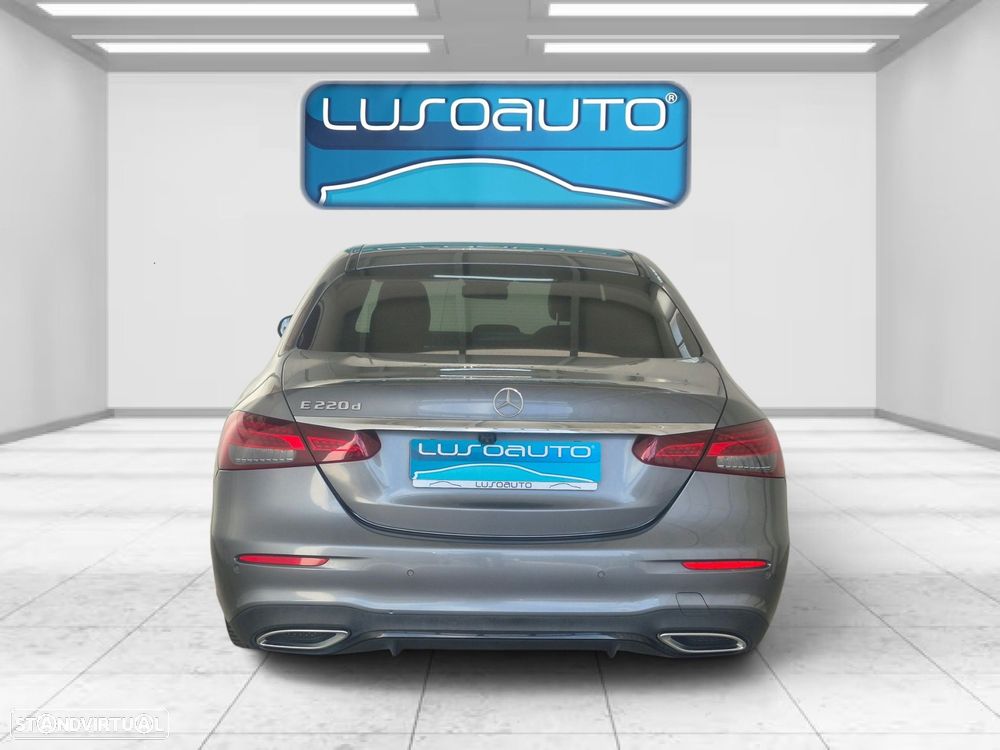 Mercedes-Benz E 220 d AMG Line - 8