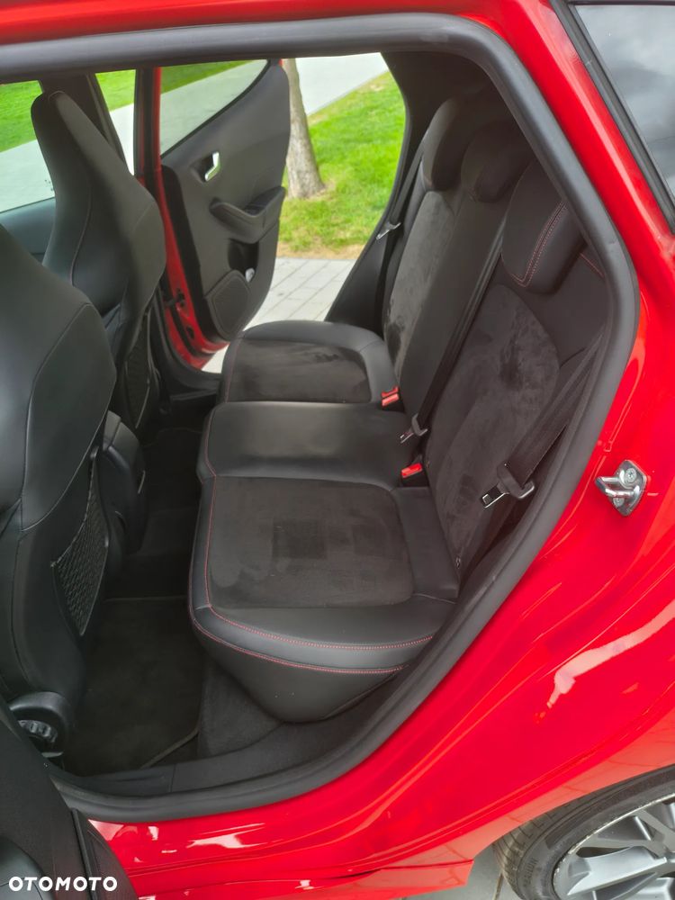 Ford Fiesta - 21