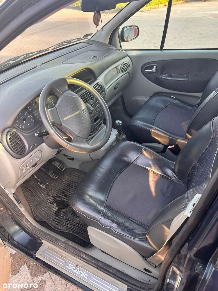 Renault Scenic 1.6 16V Alize - 6