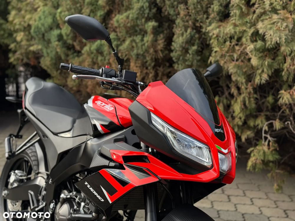 Aprilia Tuono - 9