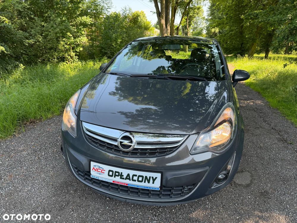 Opel Corsa 1.2 16V Cosmo - 3
