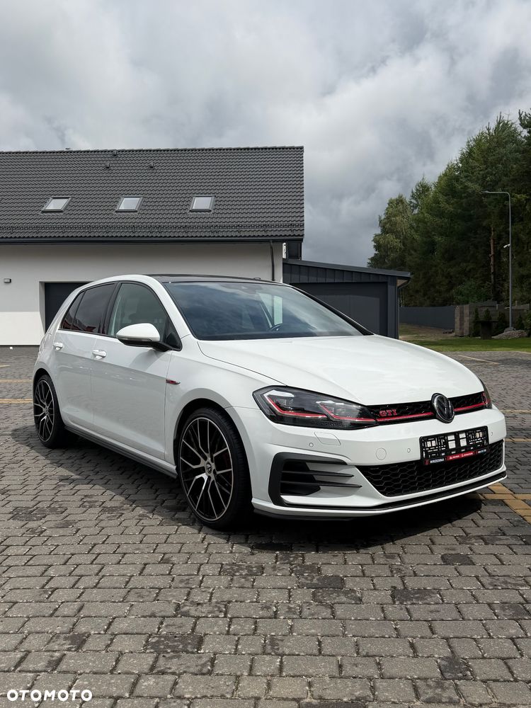 Volkswagen Golf GTI (BlueMotion Technology) - 2