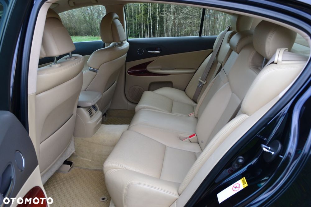 Lexus GS 450h Prestige - 15