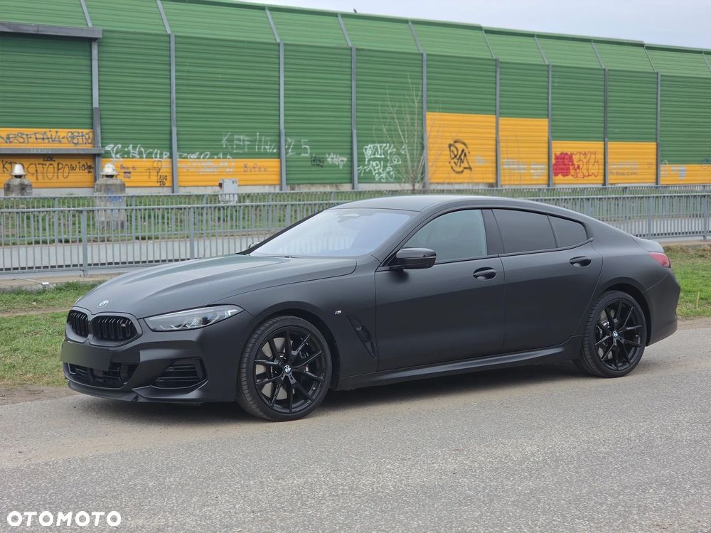 BMW Seria 8 - 3