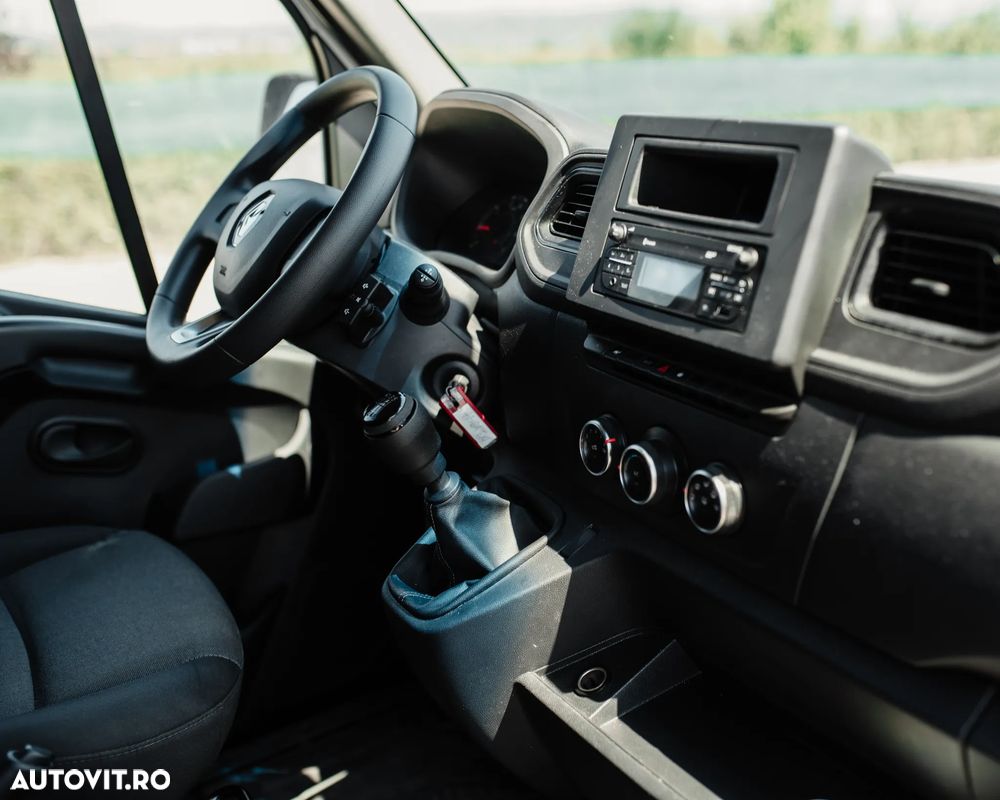 Renault Master - 5