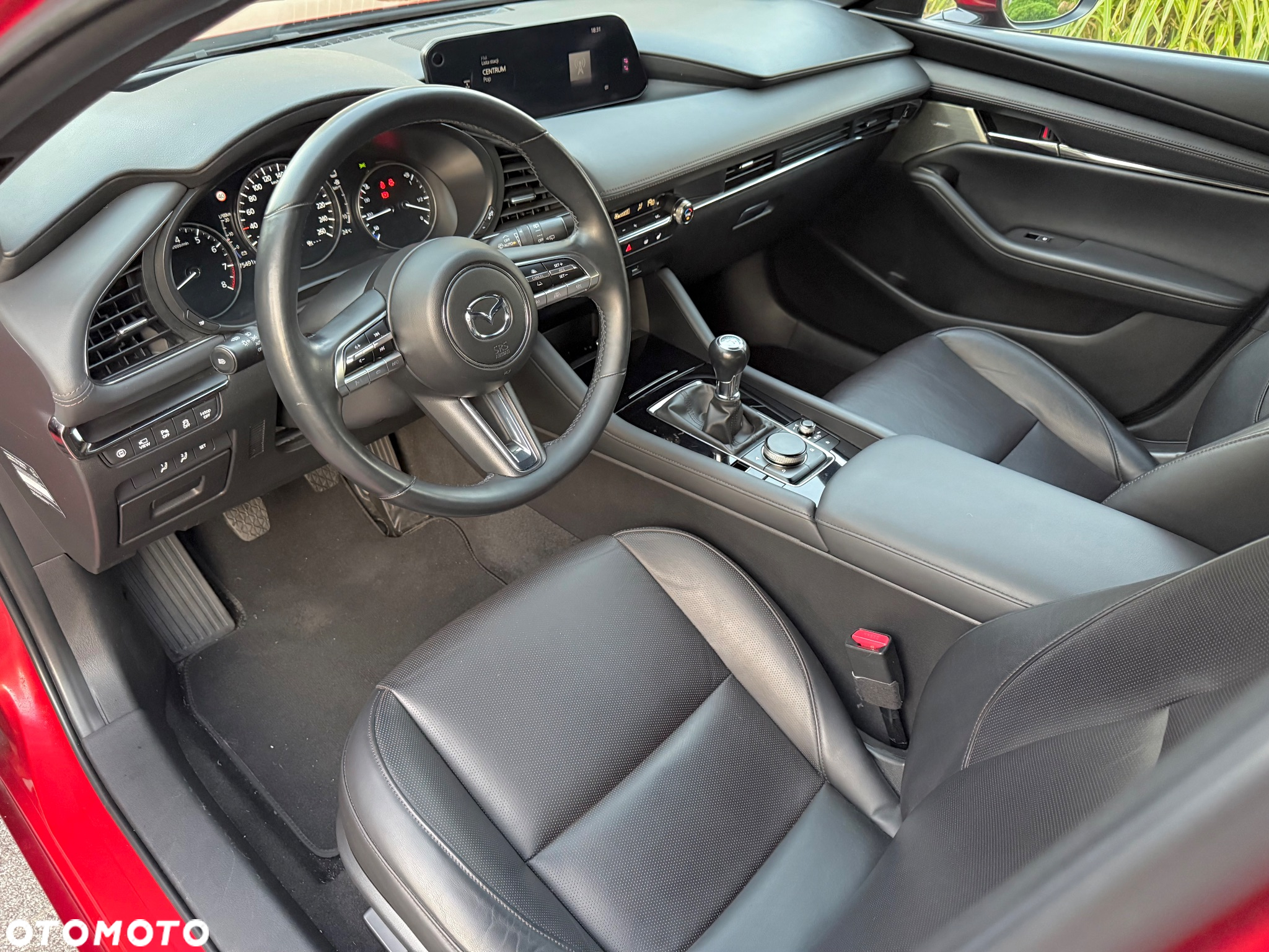 Mazda 3 SKYACTIV-G 2.0 M-Hybrid SELECTION - 23