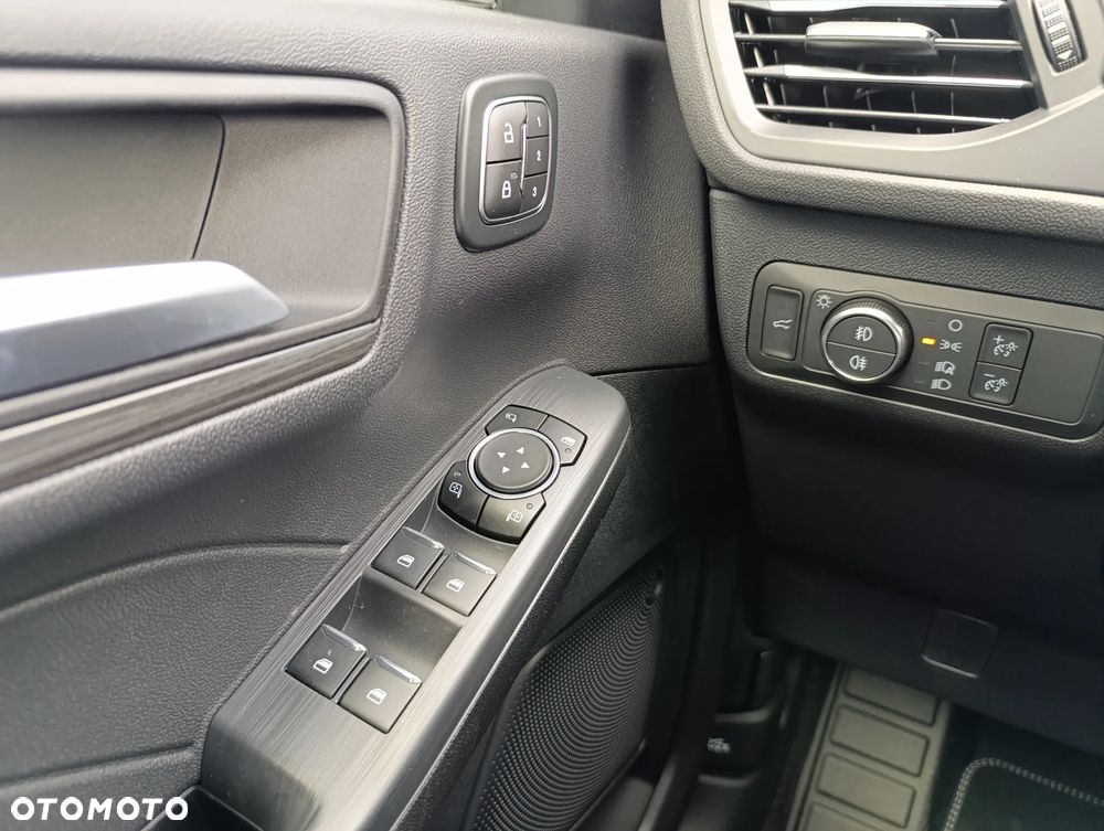 Ford Kuga 2.5 FHEV AWD Active X eCVT - 17