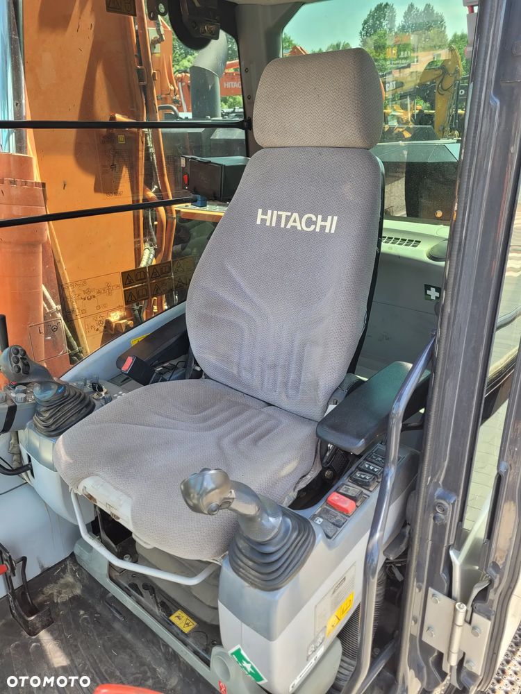 Hitachi ZX145W / ROTOTILT ze szczypcami / przyczepa / - 18