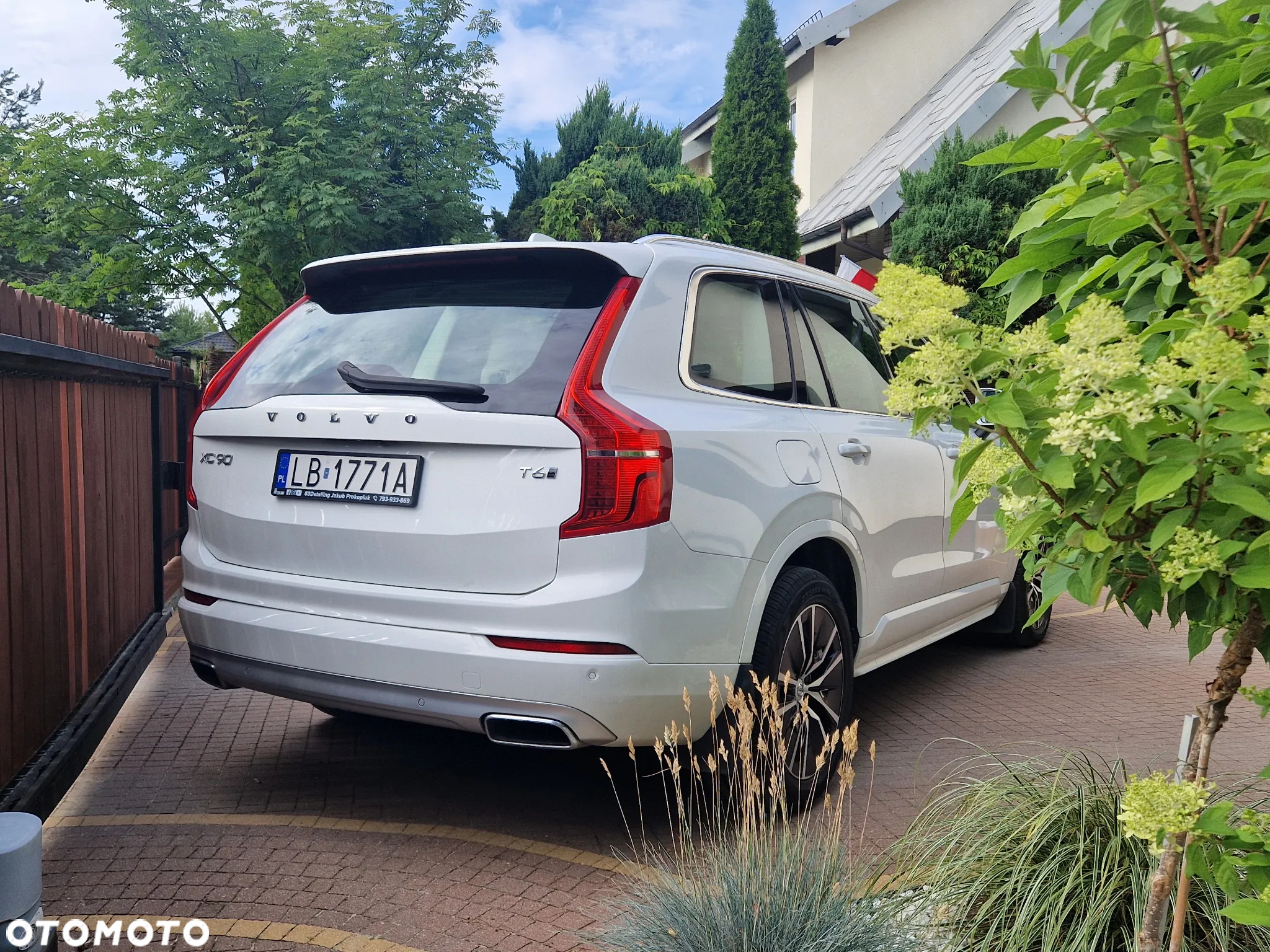 Volvo XC 90 - 7