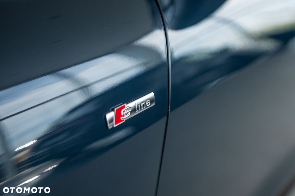 Audi Q4 Sportback e-tron - 8