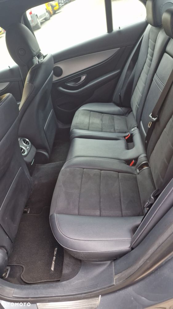 Mercedes-Benz Klasa E 200 d 9G-TRONIC - 11