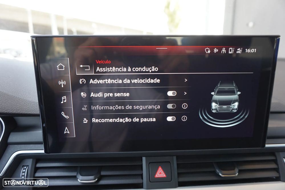 Audi A4 Avant 30 TDI Advanced S tronic - 44