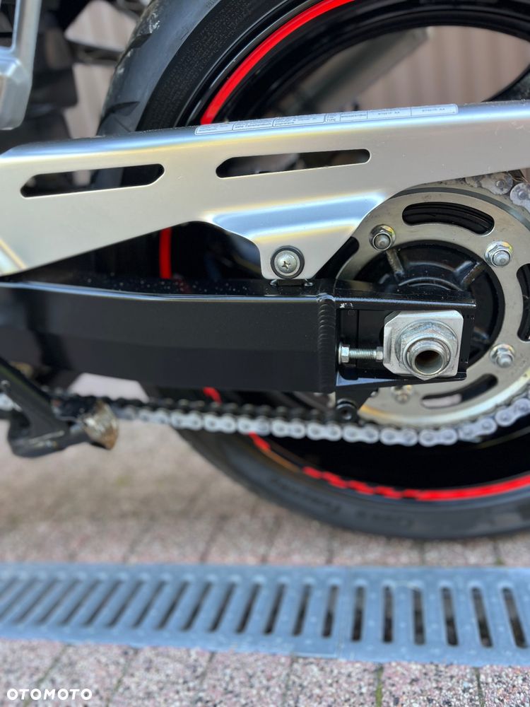 Suzuki GSX-F - Katana - 25