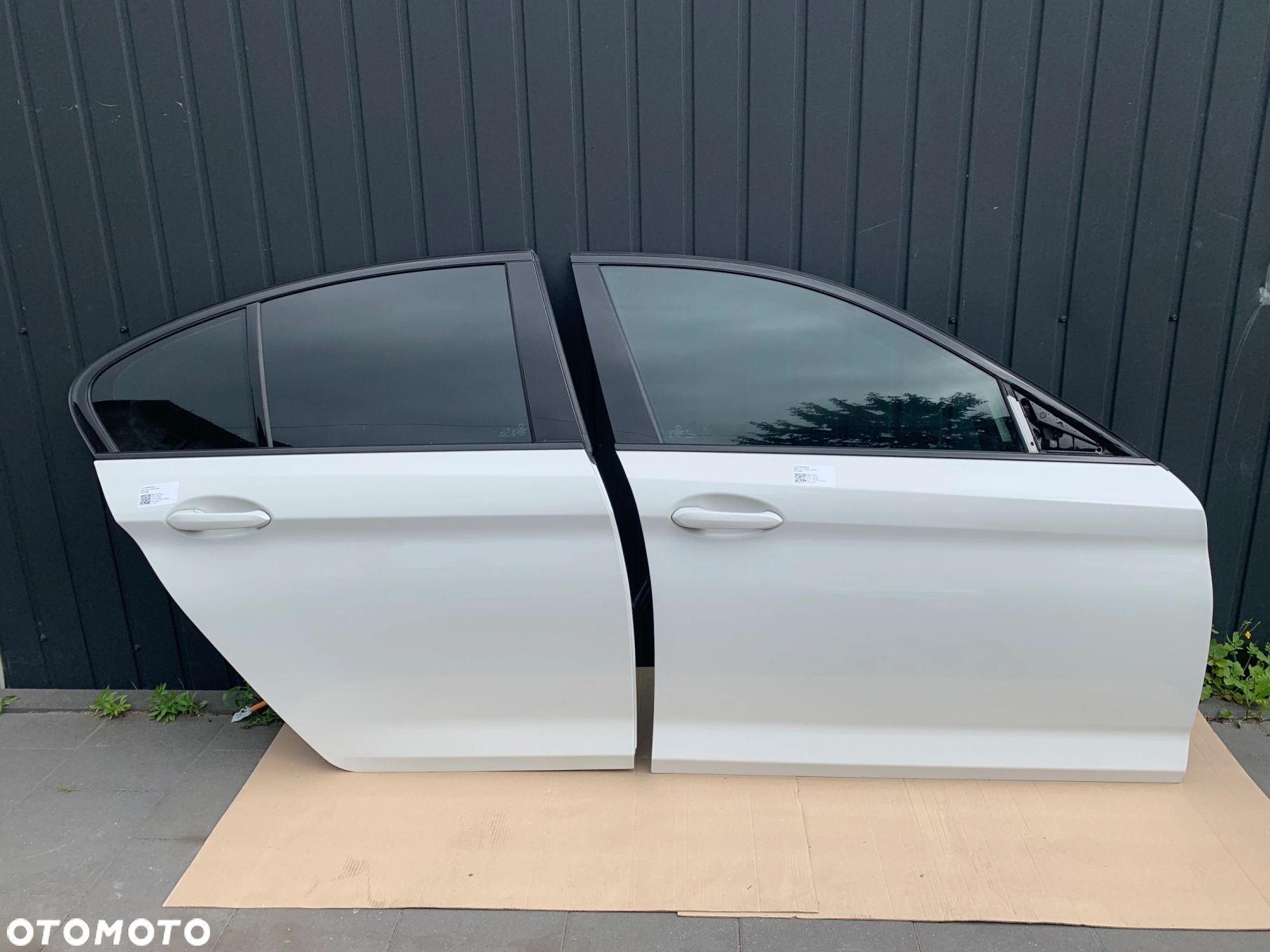 DRZWI PRAWA STRONA PRZÓD TYŁ BMW 5 G30 G31 A300 ALPINWEISS - 1