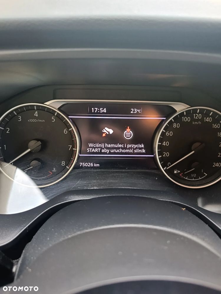 Nissan Qashqai - 22
