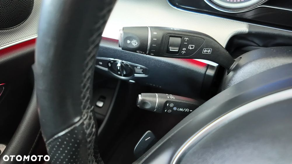 Mercedes-Benz Klasa E 200 T 9G-TRONIC Avantgarde - 32