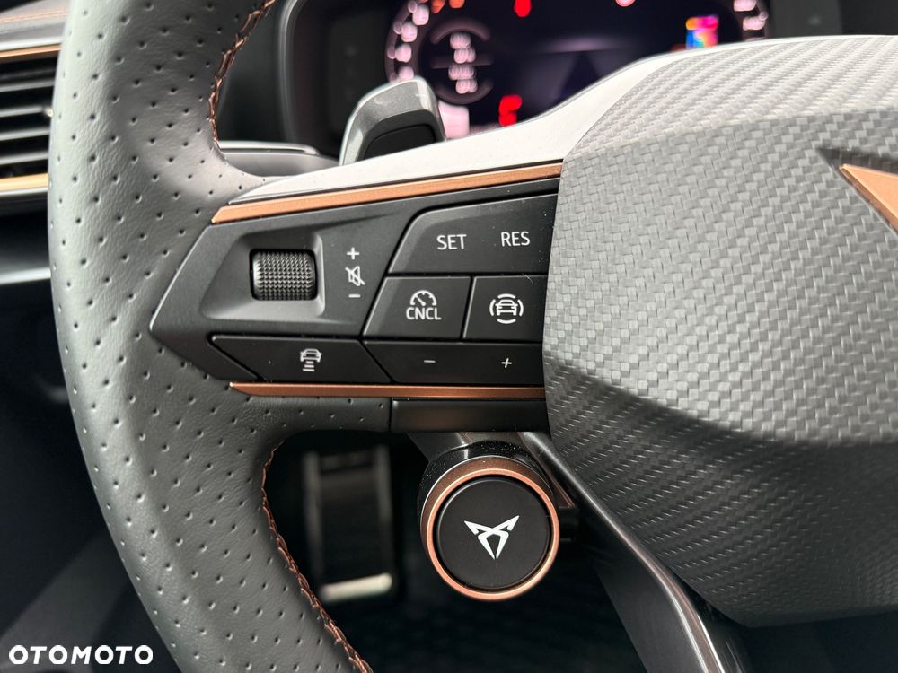 Cupra Formentor 2.0 TSI 4Drive DSG VZ Black Edition - 23