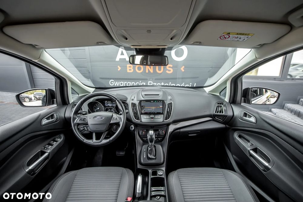 Ford Grand C-MAX - 23