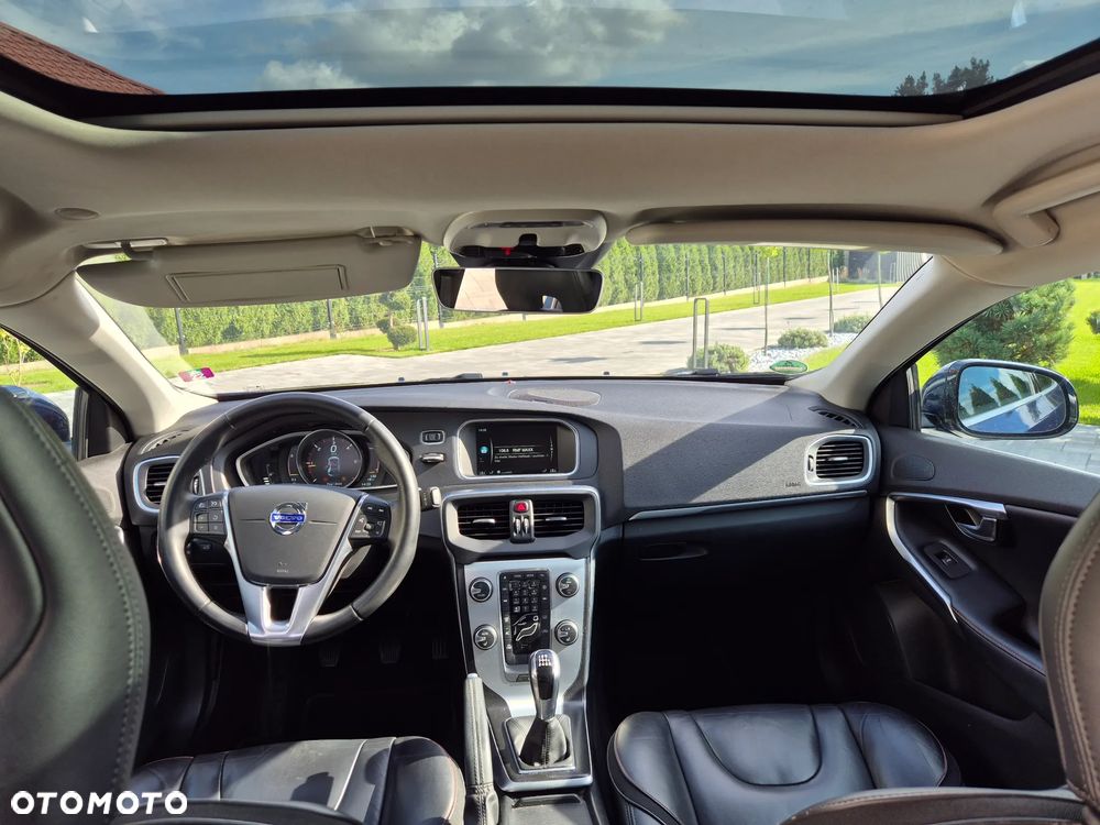 Volvo V40 - 4