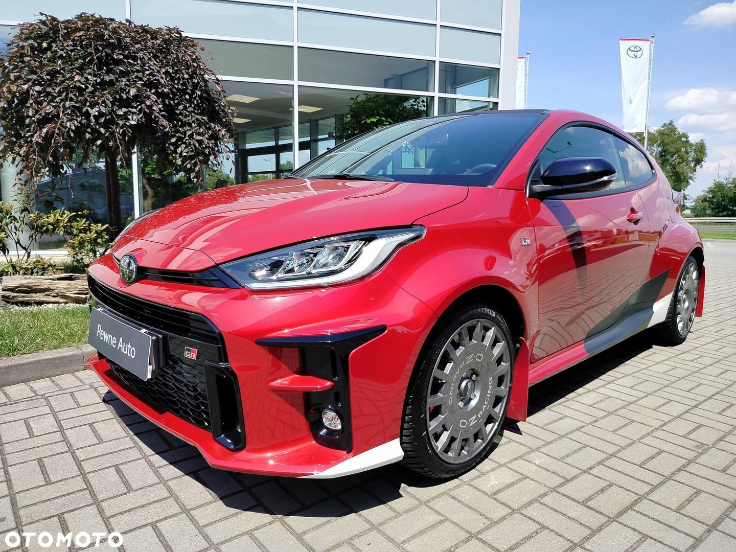 Toyota Yaris GR 1.6 Dynamic - 1