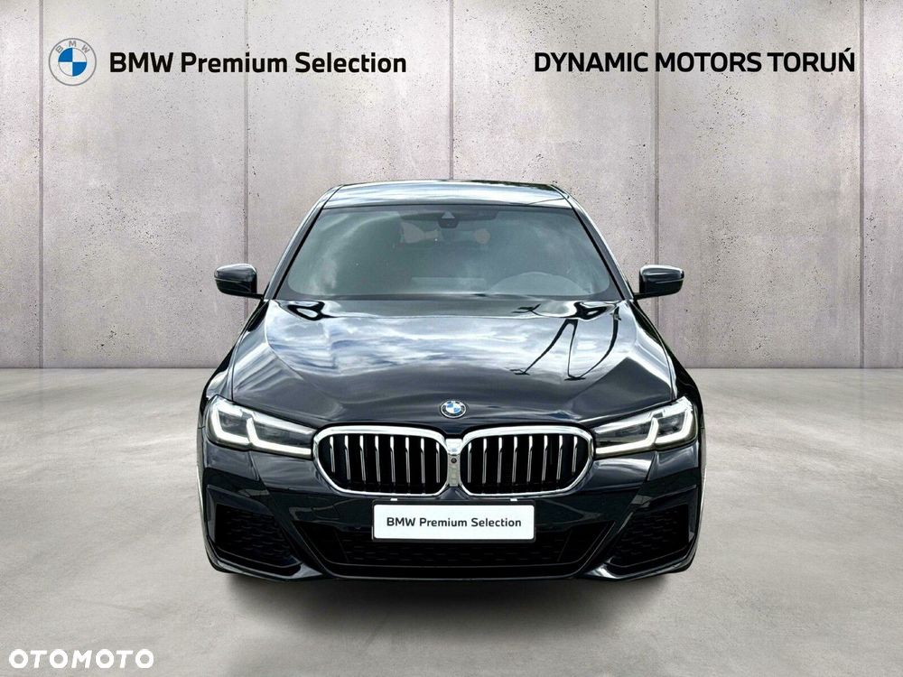 BMW Seria 5 520d M Sport - 11